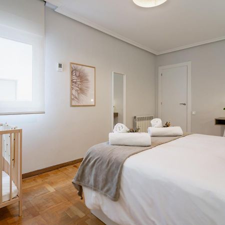 Apartamento Tres Mares Gijón Exteriör bild