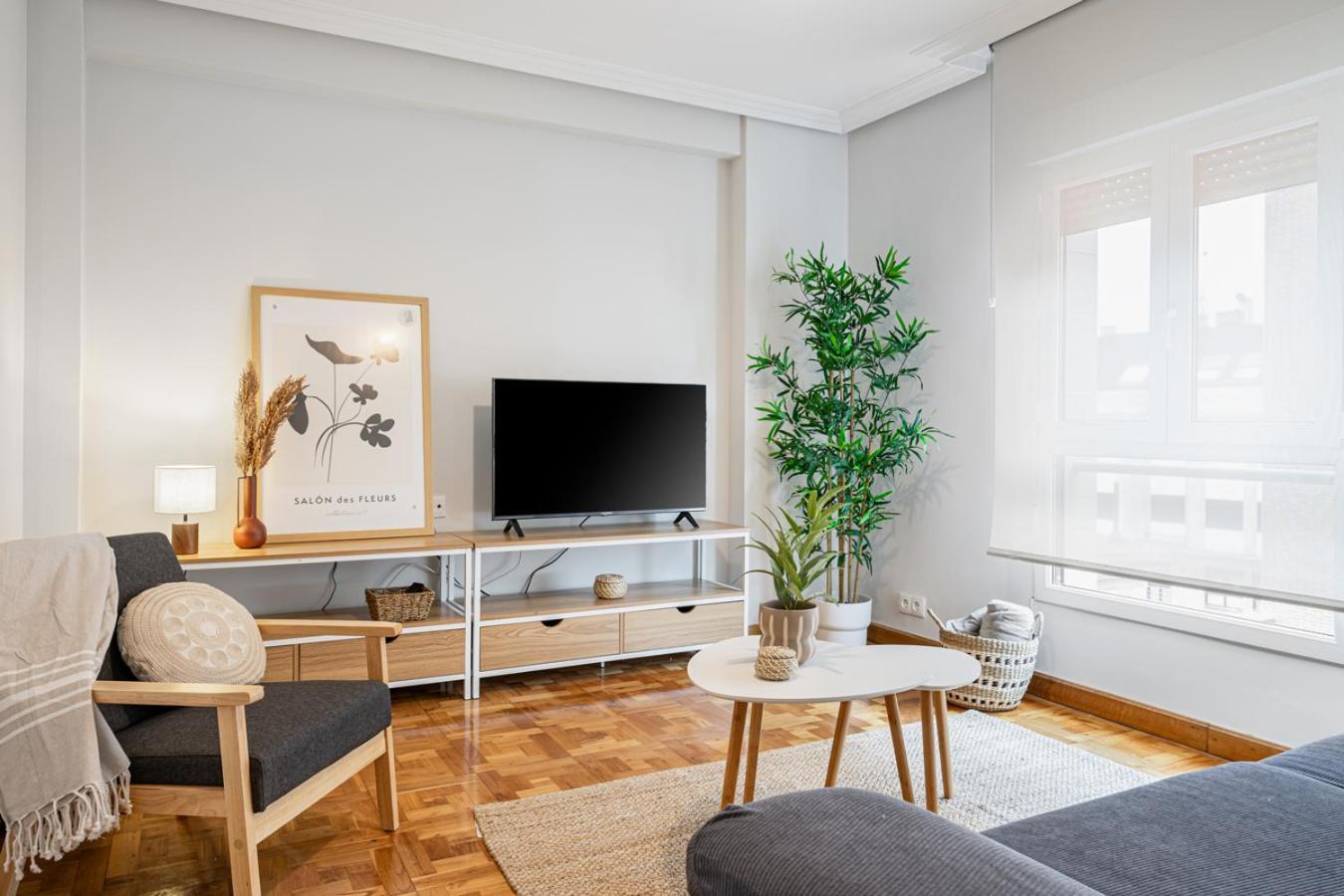 Apartamento Tres Mares Gijón Exteriör bild
